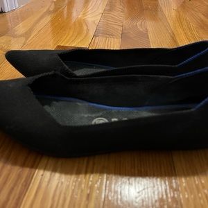 Rothy’s, 7.5, black, points